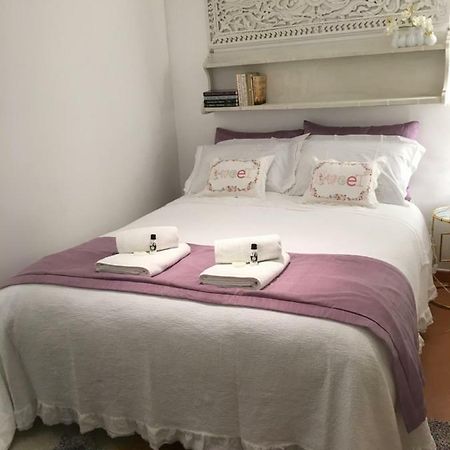 Apartamento Escadinhas De Sao Cristovao Lisboa Exterior foto