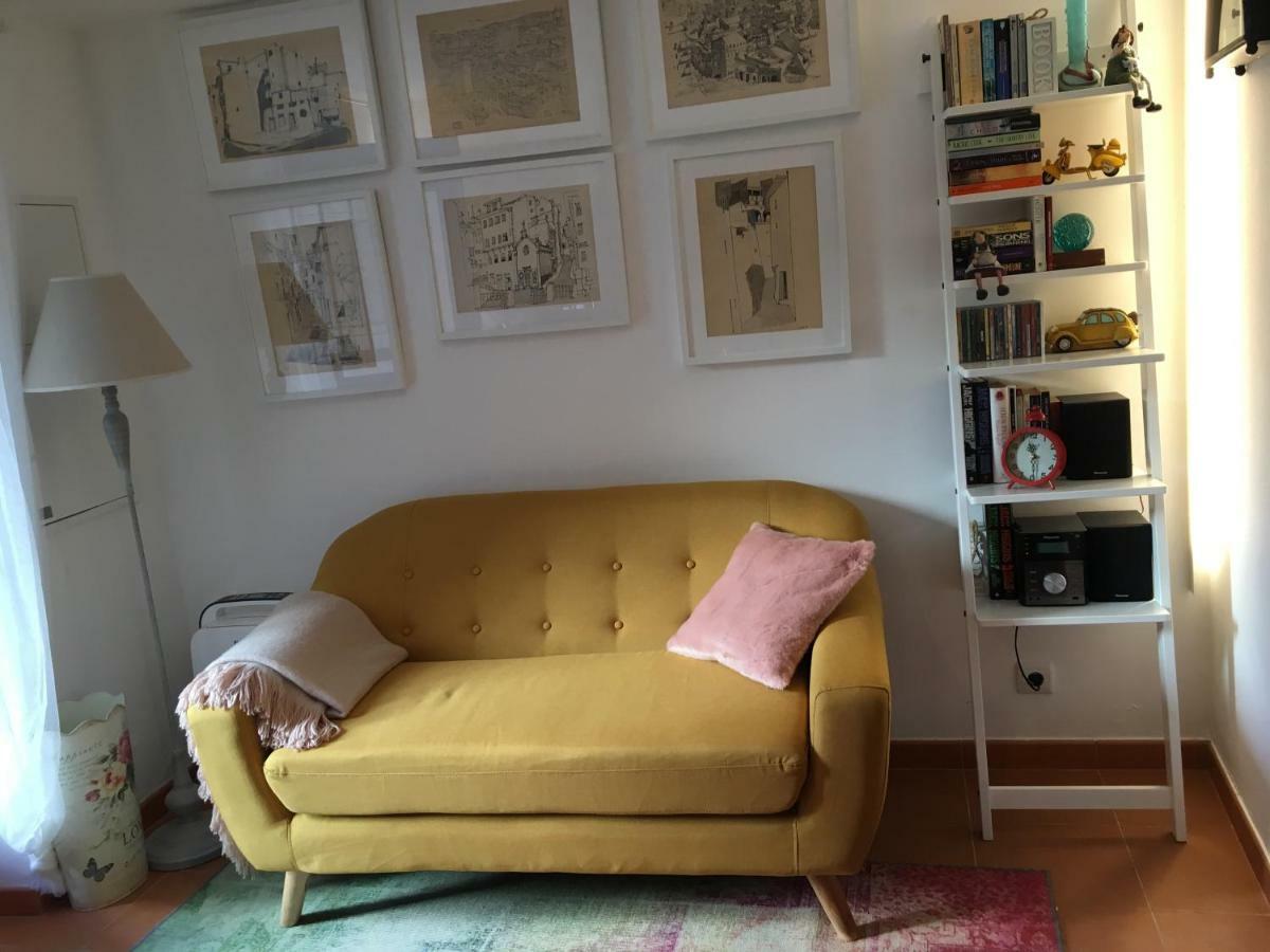 Apartamento Escadinhas De Sao Cristovao Lisboa Exterior foto